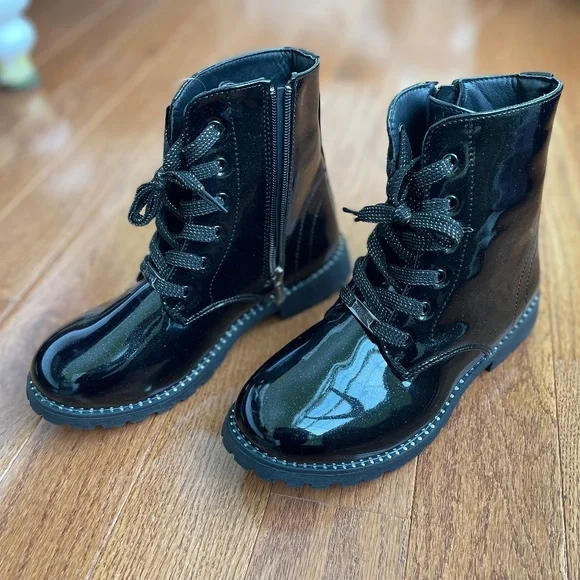 Tahari Black Boots with Laces and Side Zippers - Picture 4 of 4